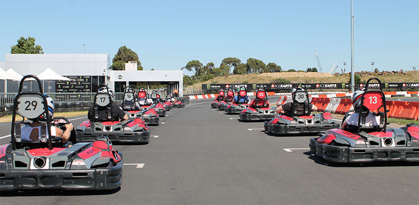 Outdoor Go Karting vs Indoor: What Makes Ace Karts Stand Out